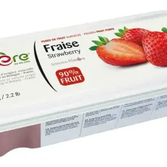 Boîte de purée de fraises surgelée La Fruitière, 1kg. Contient 90% de fruit.